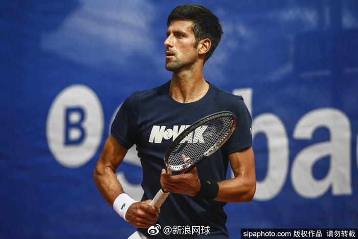 包含蒂姆连续十场比赛得分超过关键助攻，巴塞罗那挑战极限！的词条